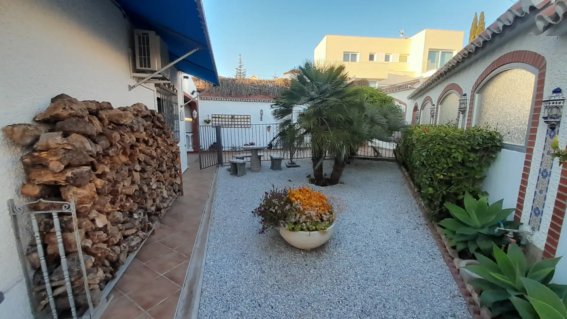 Jardí de Casa o xalet en venda en Vélez-Málaga amb Aire condicionat, Calefacció i Jardí privat