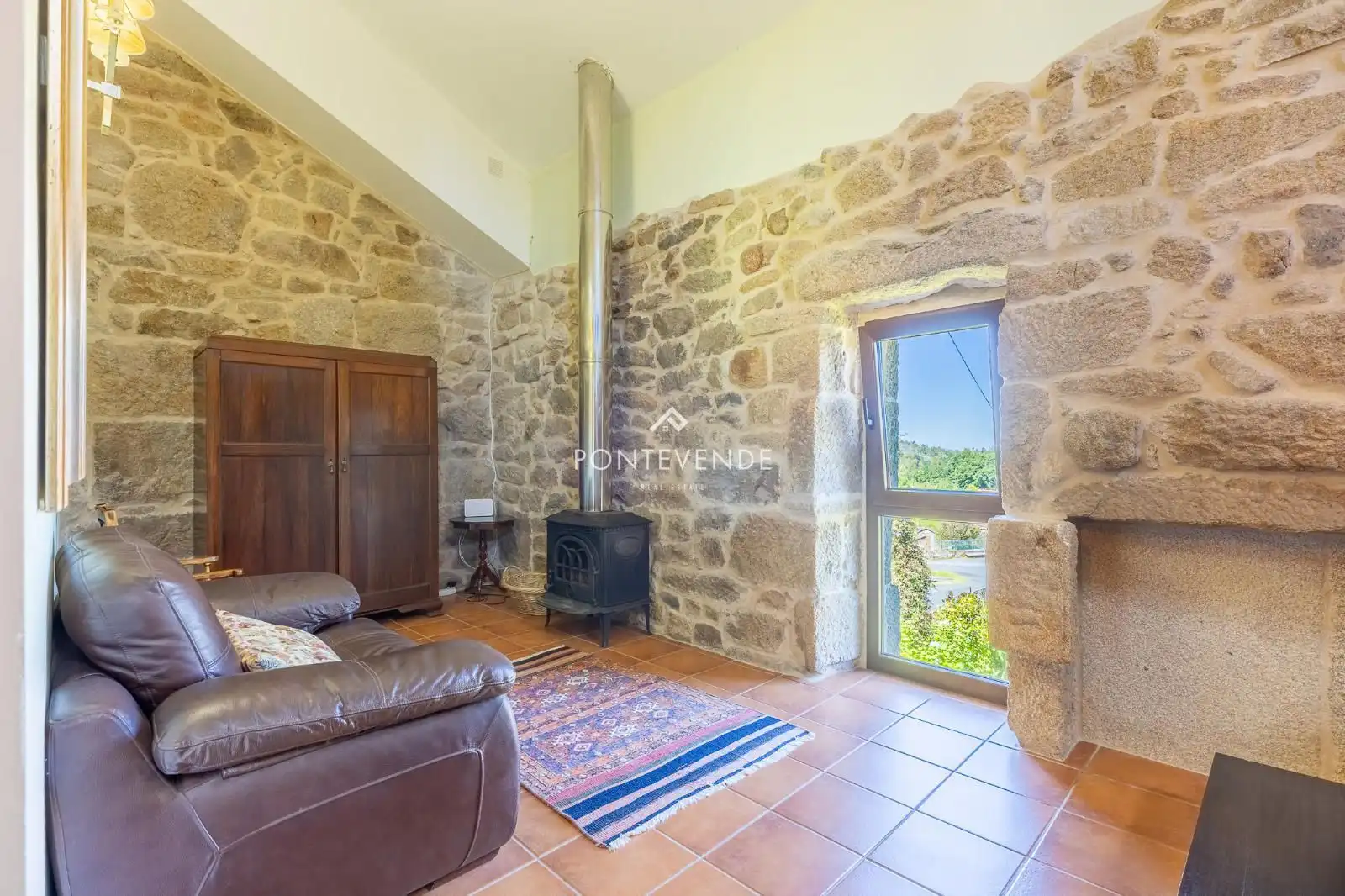 Sala de estar de Casa o chalet en venta en Cotobade con Calefacción, Jardín privado y Terraza