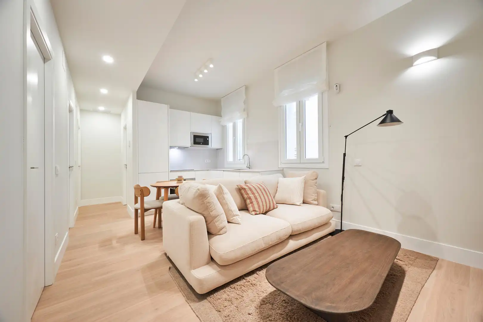 Wohnzimmer von Wohnung zur Miete in Madrid mit Klimaanlage, Heizung und Balkon