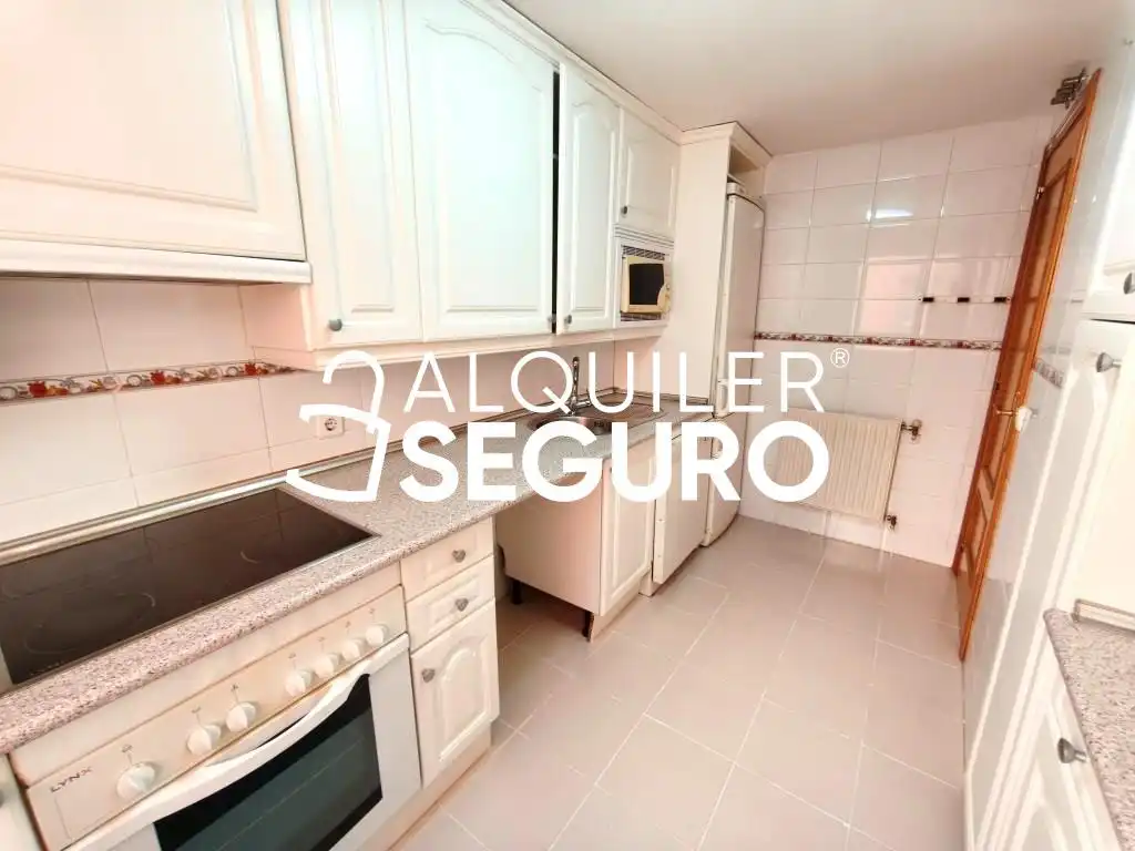 Kitchen of Flat for rent in Móstoles  with Air Conditioner, Heating and Terrace