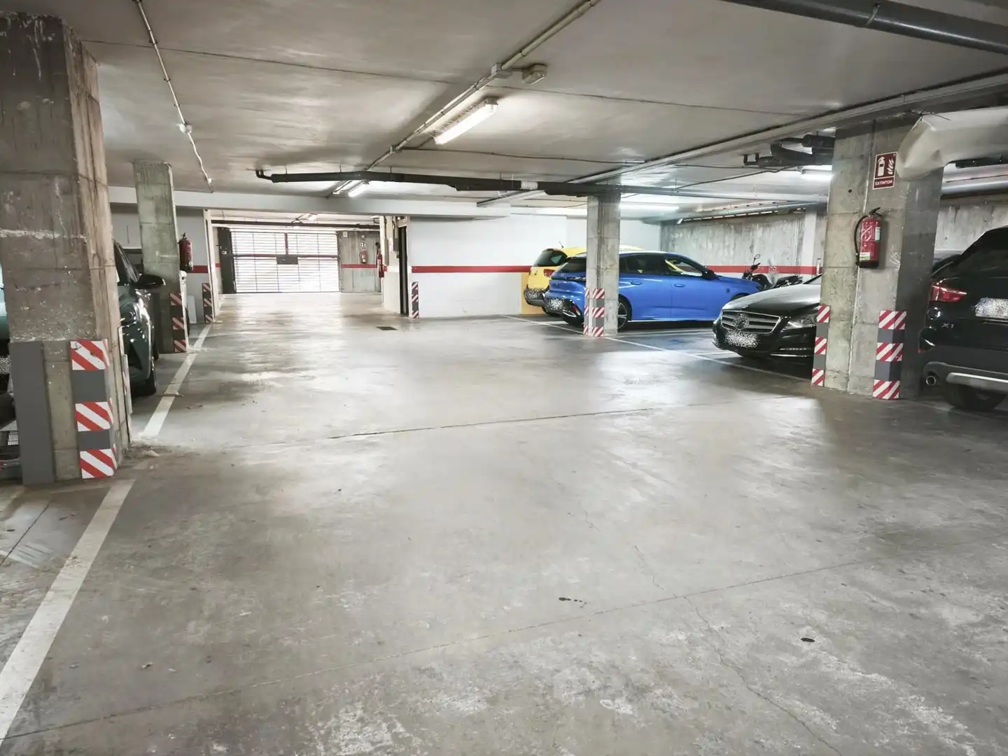 Parkplatz von Wohnung zum Verkauf in Polinyà mit Klimaanlage, Heizung und Terrasse