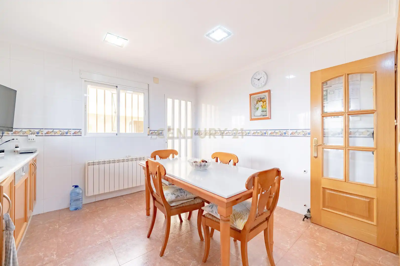 Comedor de Casa adosada en venta en Náquera con Trastero, Piscina y Horno
