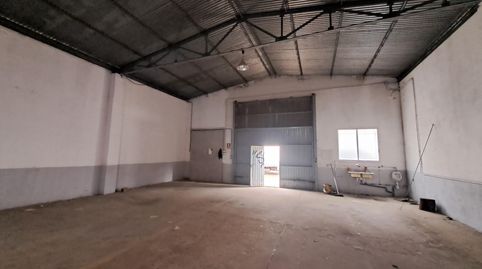 Foto 2 von Fabrikhallen zum Verkauf in Travessia Barcelona, 7, Móra d'Ebre, Tarragona