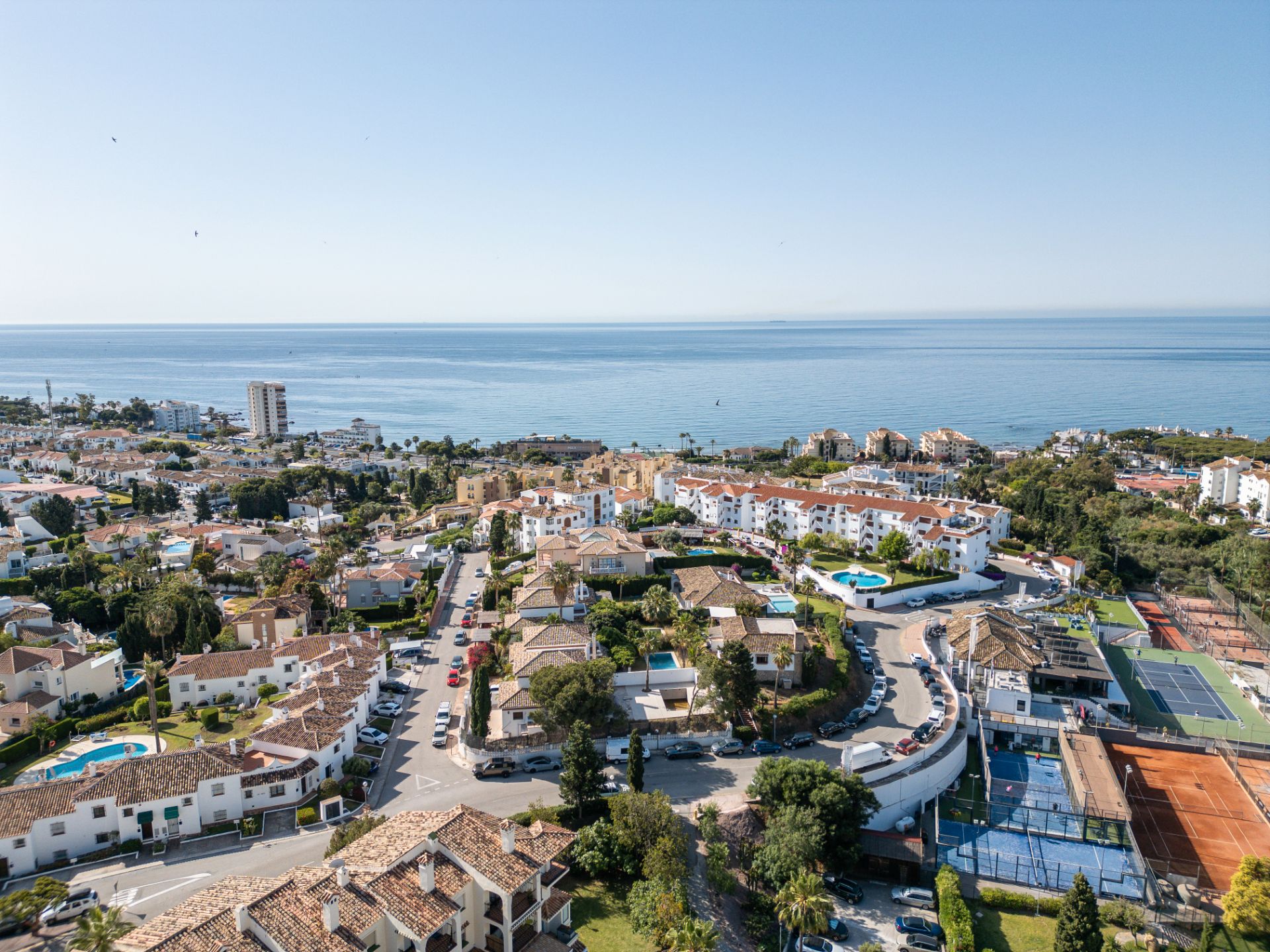 Exterior view of Flat for sale in Mijas  with Air Conditioner, Terrace and Furnished