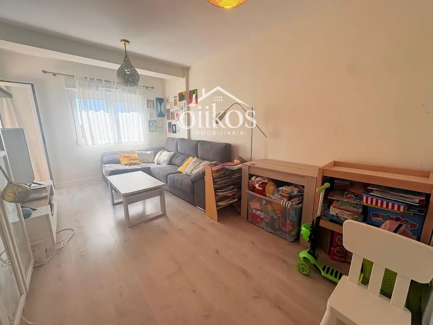 Sala de estar de Piso en venta en Salamanca con Aire acondicionado, Calefacción y Parquet