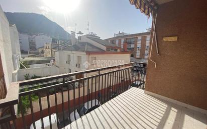 Exterior view of Flat for sale in Martos  with Terrace and Storage room