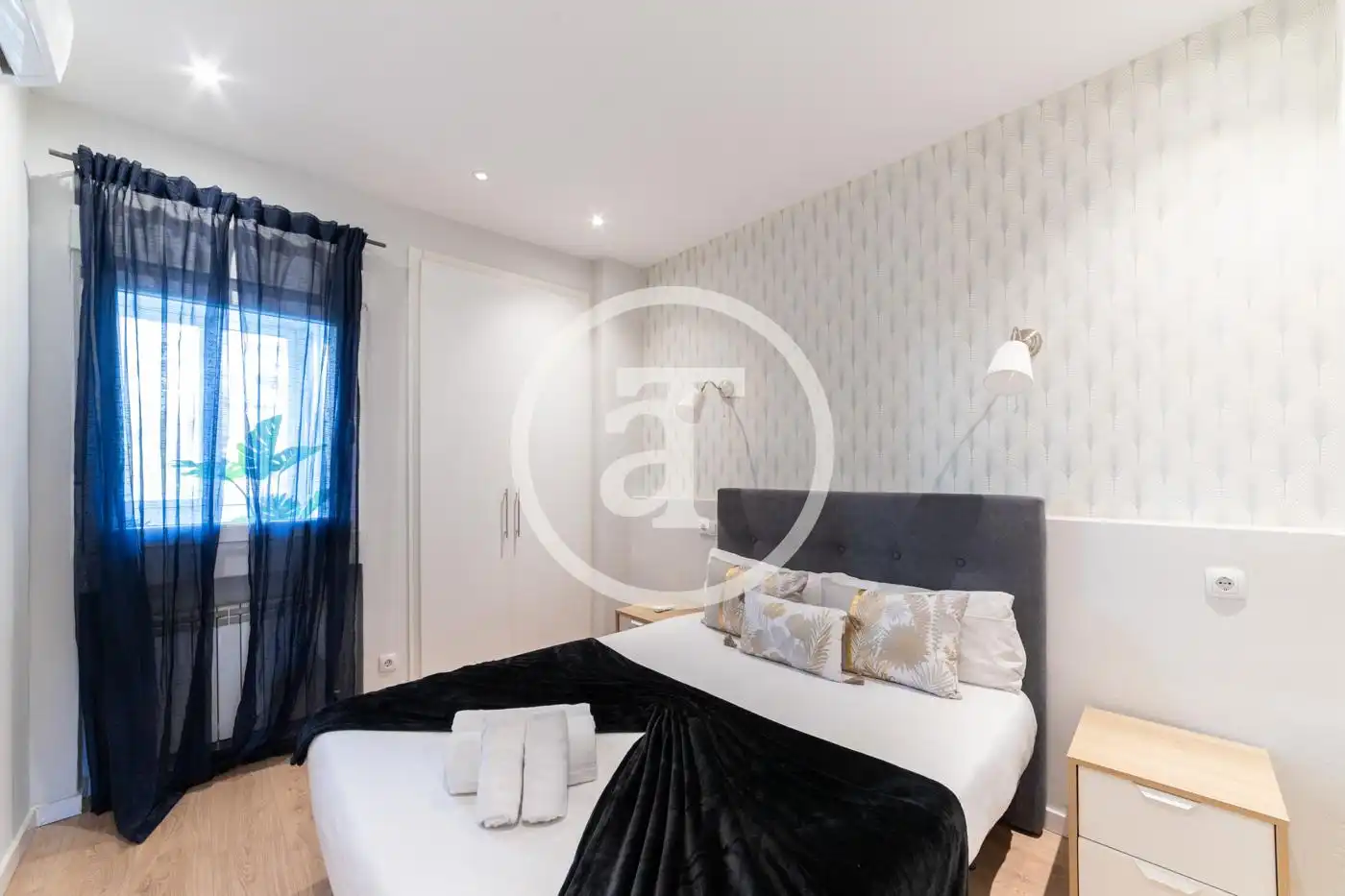 Schlafzimmer von Wohnung zur Miete in Madrid mit Klimaanlage, Möbliert und Ofen