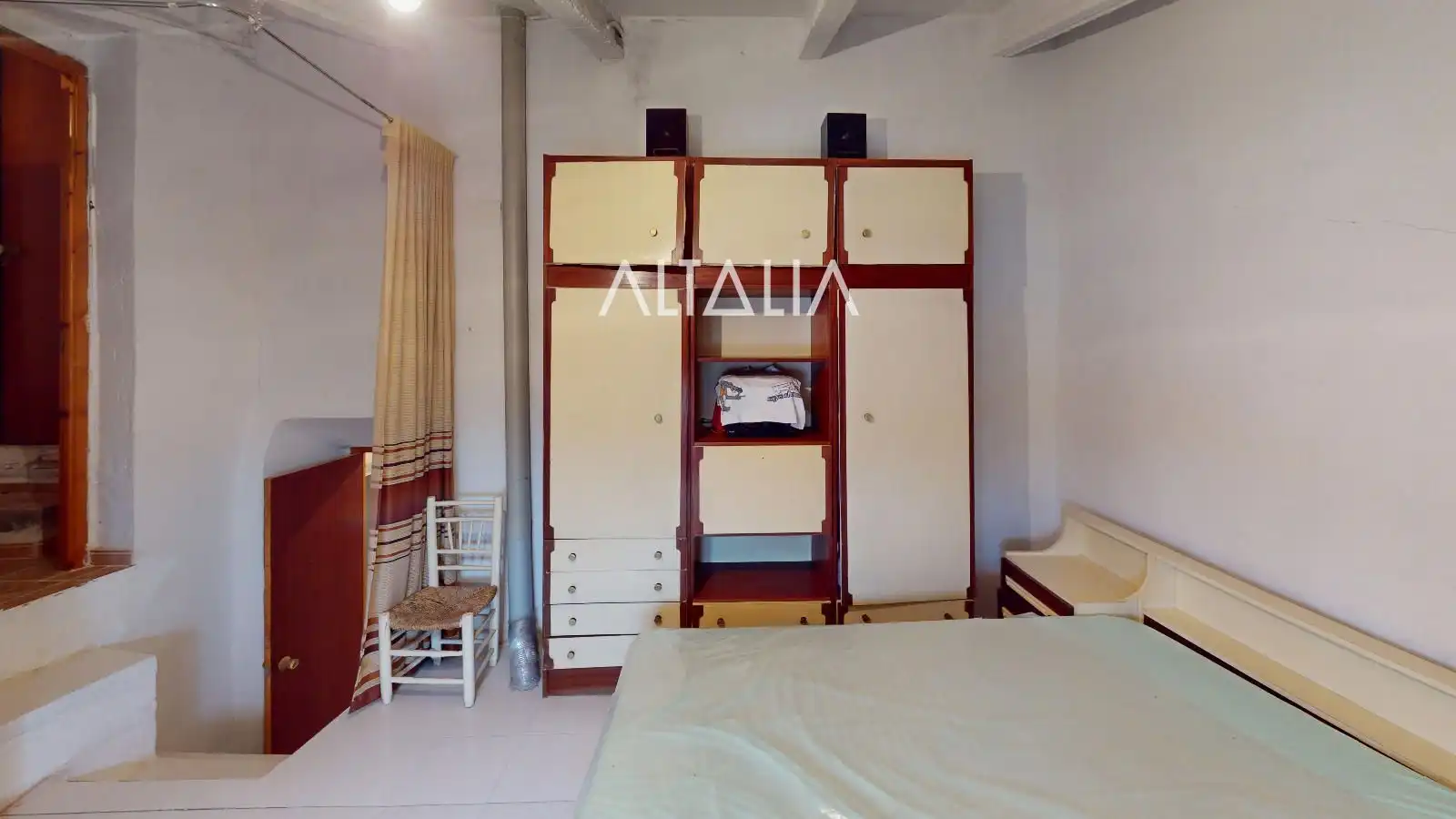 Bedroom of Houses for sale in Torrubia del Castillo