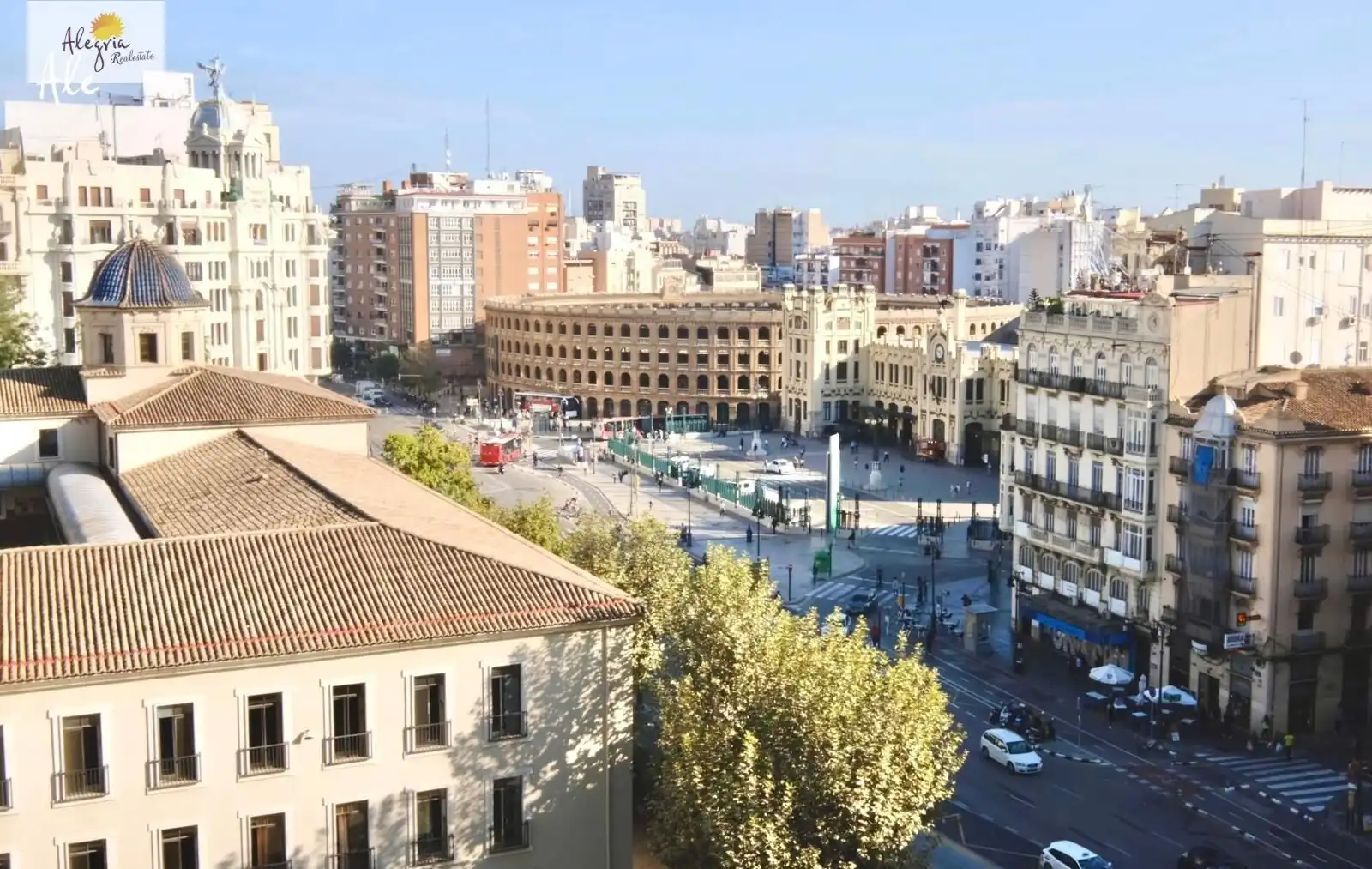 Außenansicht von Maisonette zum Verkauf in Valencia mit Klimaanlage, Heizung und Terrasse