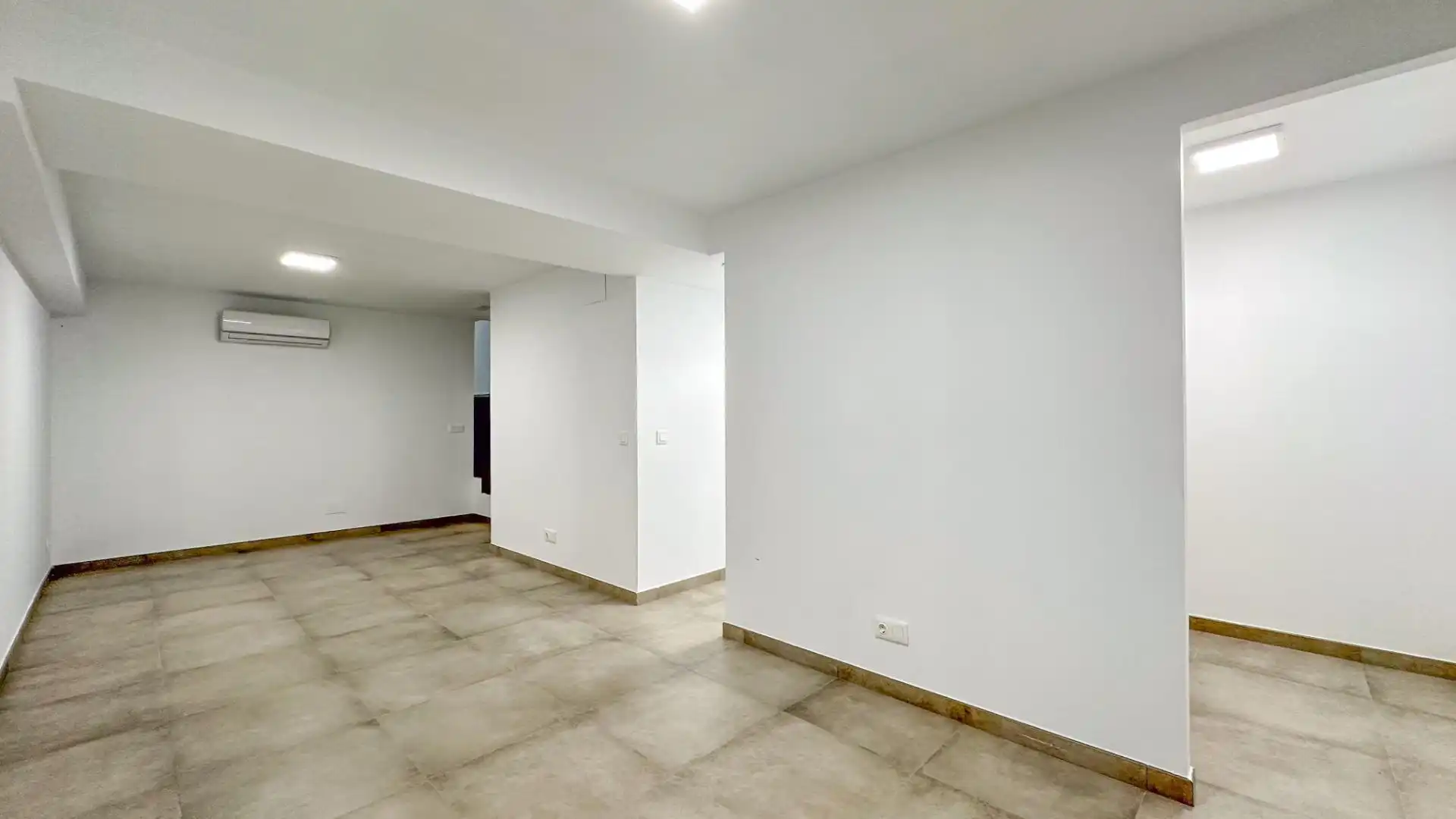 Local comercial de lloguer a Calle AZONAICAS, imagen 12