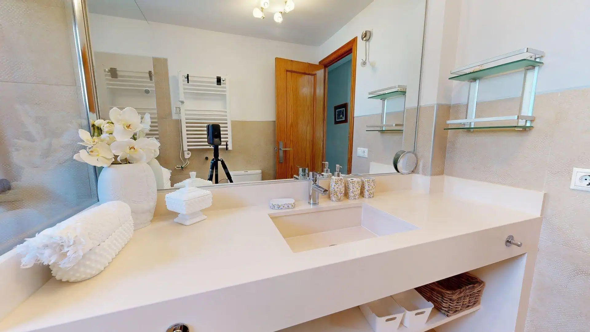 Bany de Apartament de lloguer en Elche / Elx amb Calefacció, Jardí privat i Terrassa