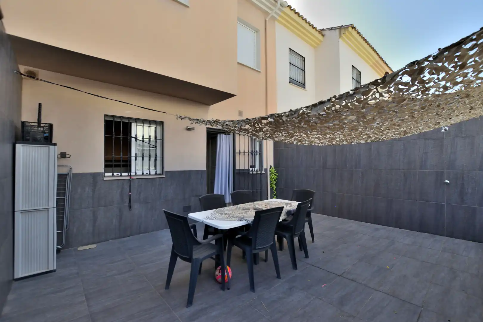 Terrassa de Casa adosada en venda en Ronda amb Aire condicionat, Calefacció i Parquet