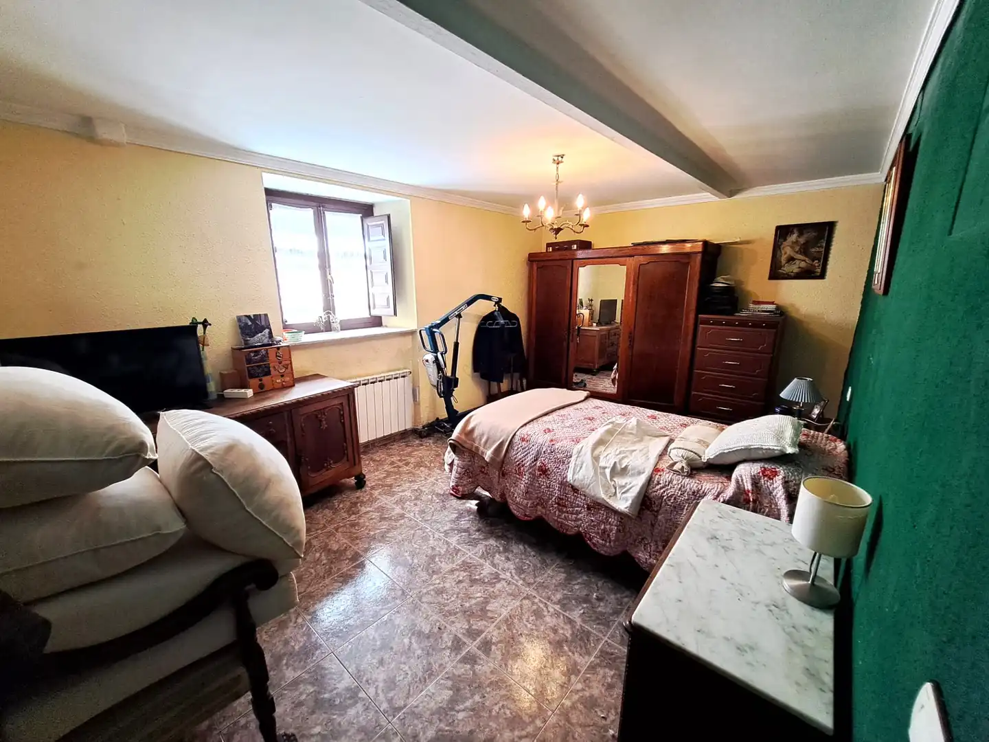 Dormitori de Casa adosada en venda en Baños de Rioja amb Calefacció, Jardí privat i Terrassa