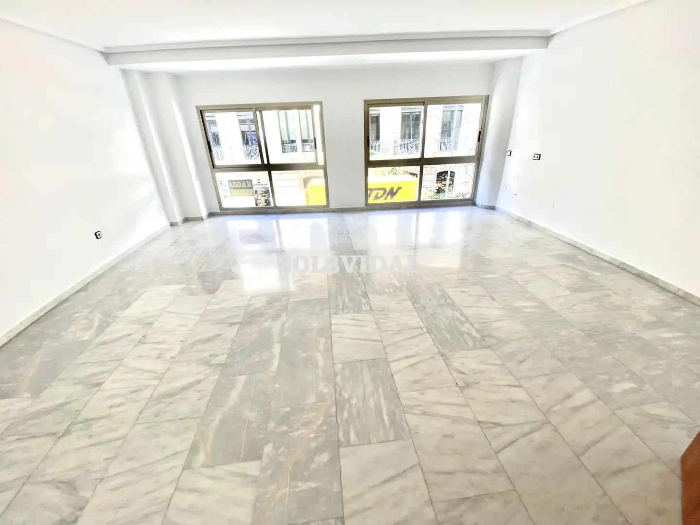 Büro mit Aufzug zur Miete in Calle CALDERON DE LA BARCA
