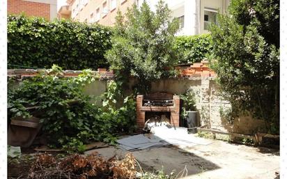 Garten von Haus oder Chalet zum verkauf in Tudela de Duero mit Heizung, Terrasse und Abstellraum