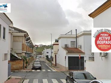 Casa amb jardí en venda a Calle Itálica