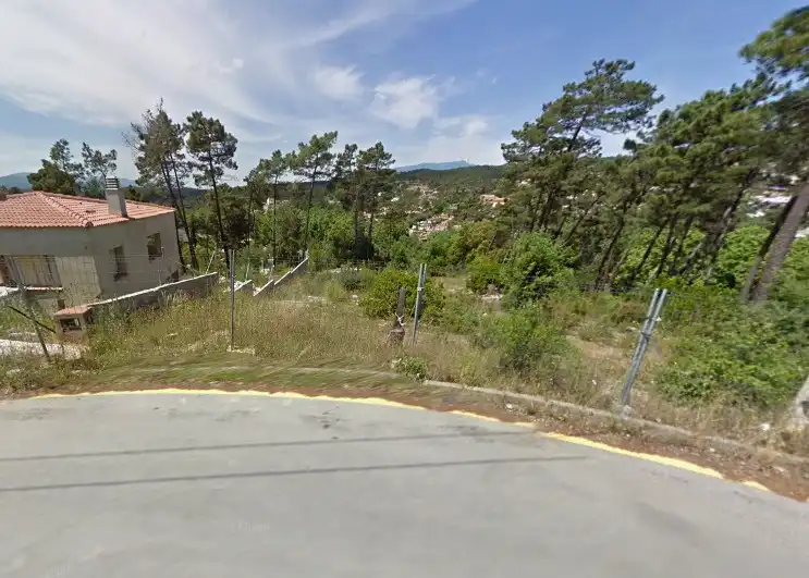 Terreno residencial en venta en Carrer Empordà 142, imagen 2
