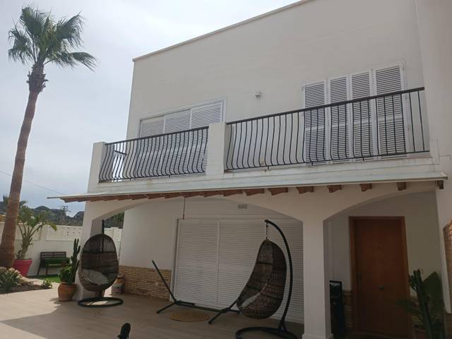 Casa adosada en Venta en Los Collados - Los Geraneos