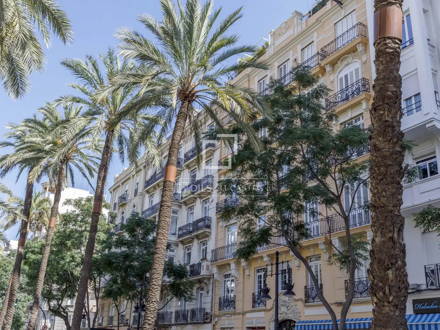Vista exterior de Piso en venta en Albal con Aire acondicionado, Calefacción y Parquet