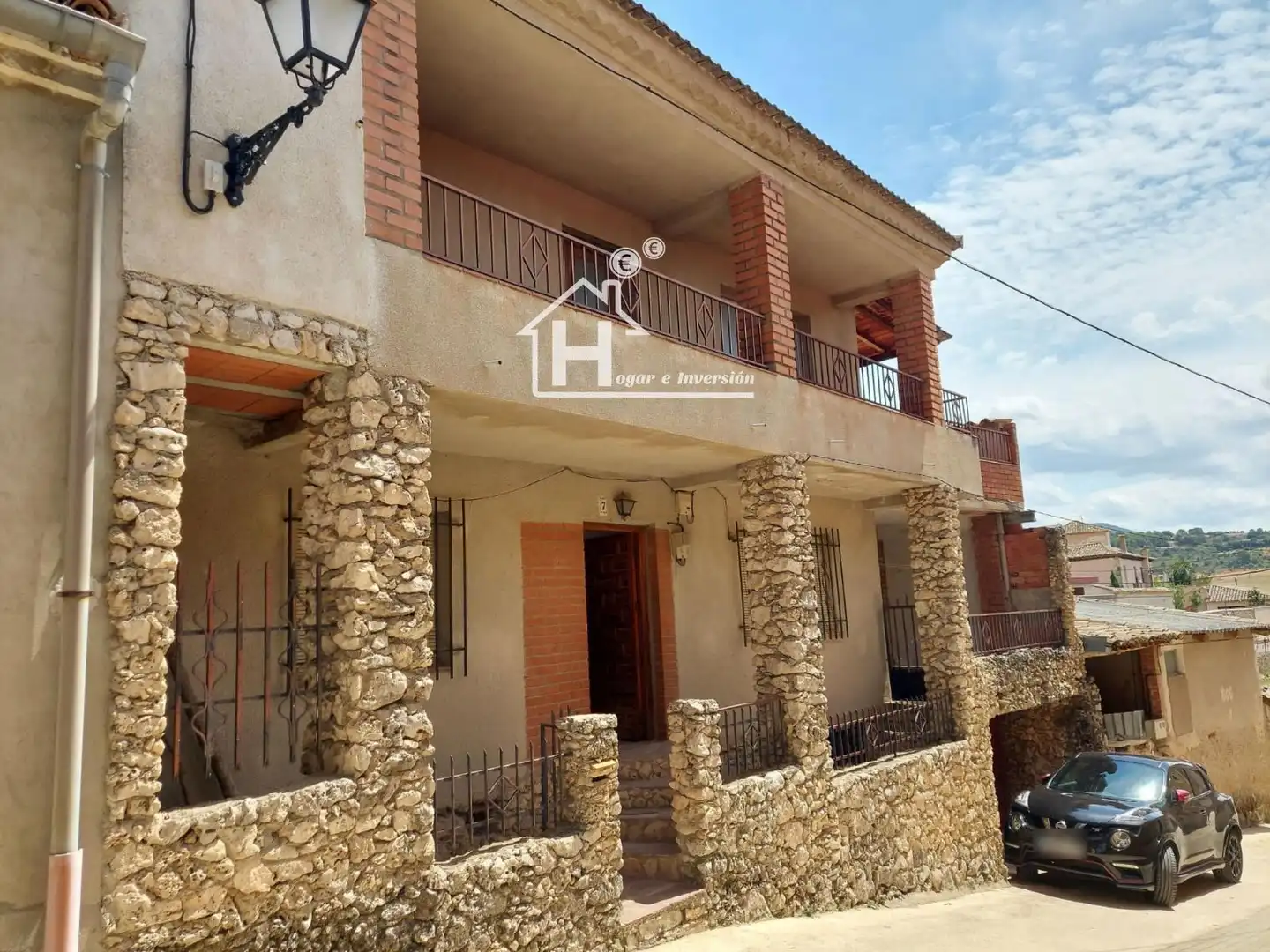 Vista exterior de Casa o chalet en venta en Salmerón con Calefacción, Terraza y Balcón