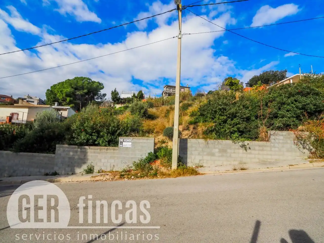 Terreno industrial en venta en Rubí