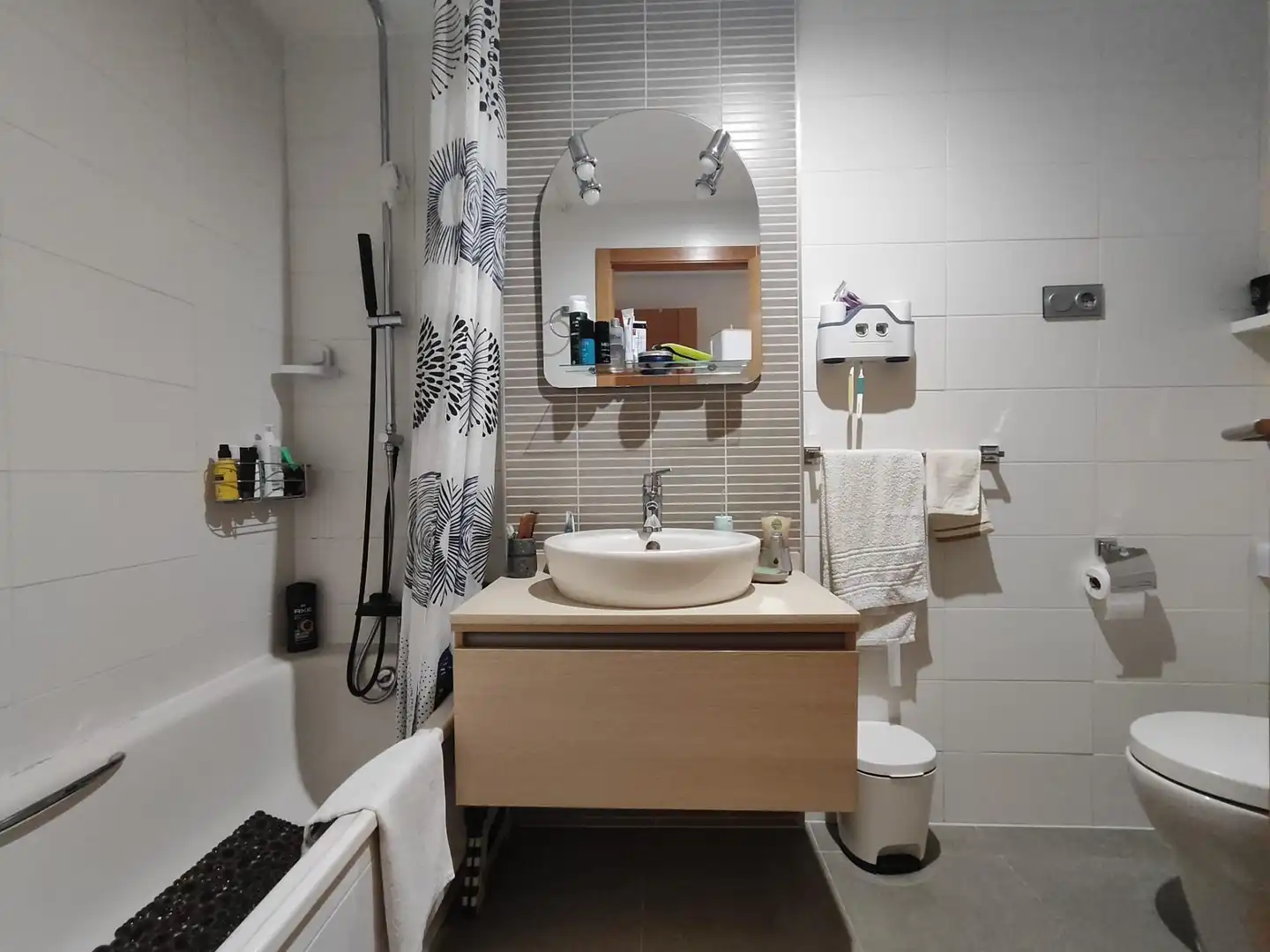 Bathroom of Flat for sale in Torremolinos  with Air Conditioner, Heating and Terrace