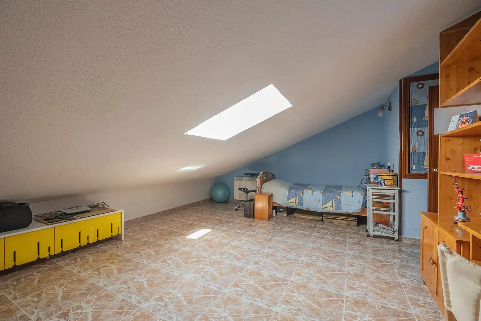 Casa adosada en venta en Tres Cantos con Calefacción, Jardín privado y Parquet