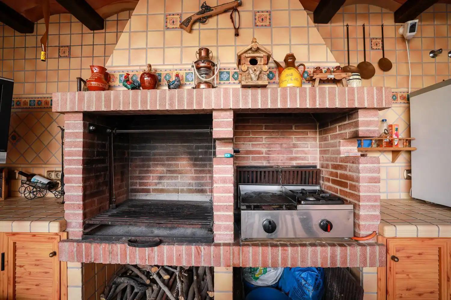 Cocina de Casa o chalet en venta en Pizarra con Aire acondicionado, Calefacción y Jardín privado