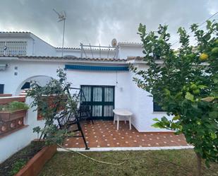 Exterior view of Single-family semi-detached for sale in Algeciras  with Private garden and Terrace