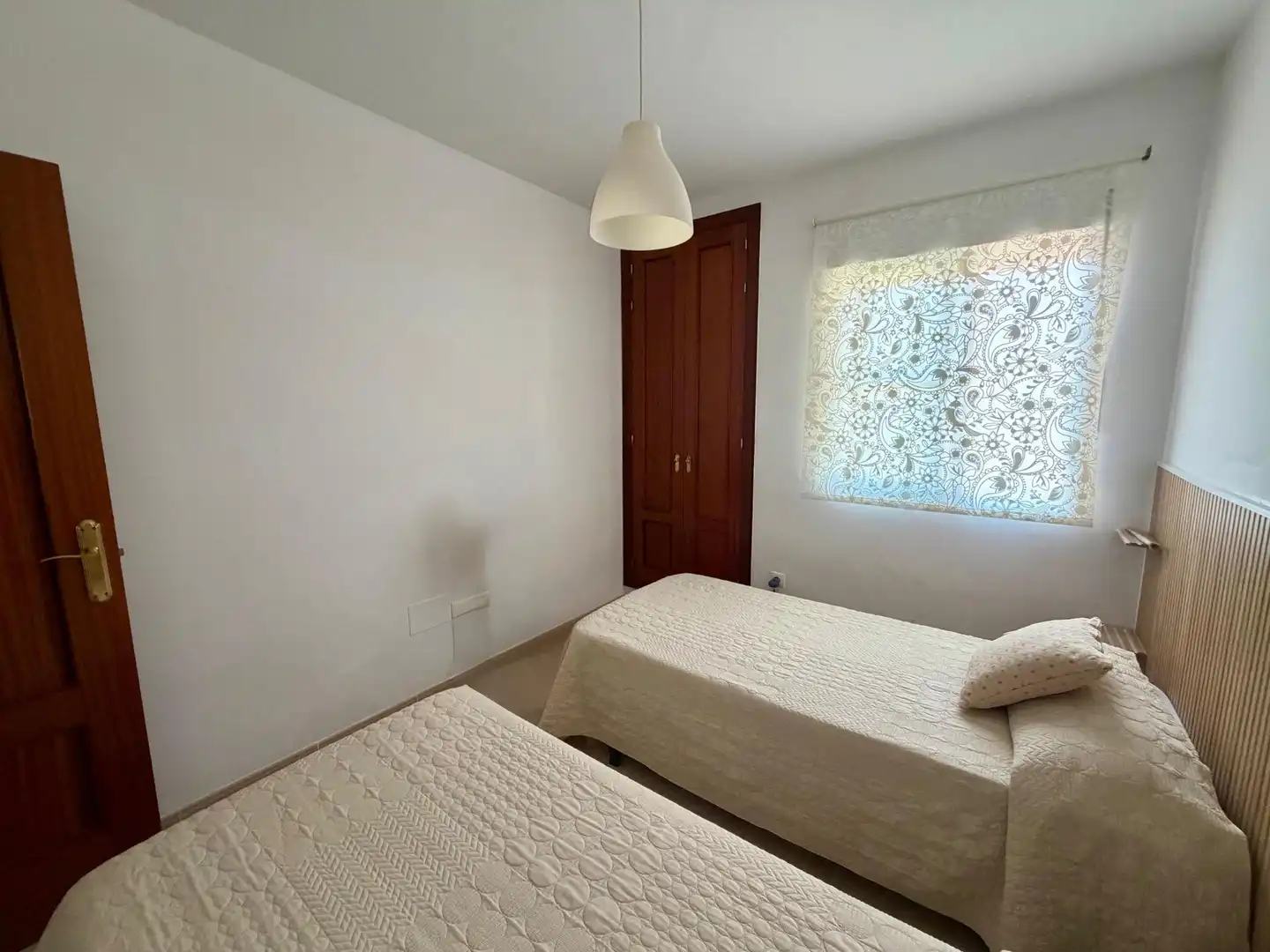 Bedroom of Detached homes for rent in Vélez-Málaga  with Air Conditioner, Terrace and Furnished