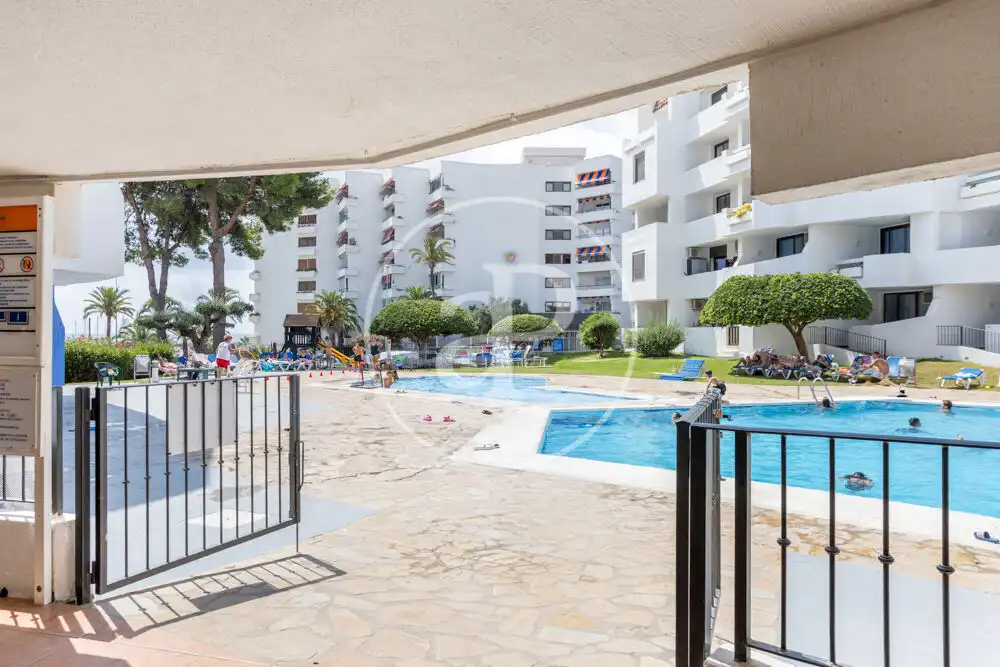 Piscina de Pis en venda en Alcalà de Xivert amb Aire condicionat, Calefacció i Jardí privat