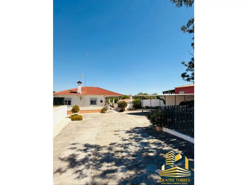 Exterior view of Houses for sale in Riba-roja de Túria