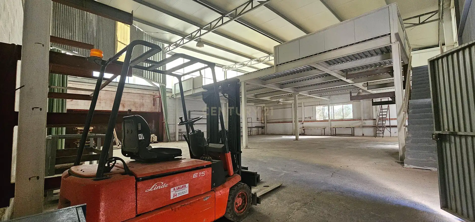 Edificio en venta en Gójar