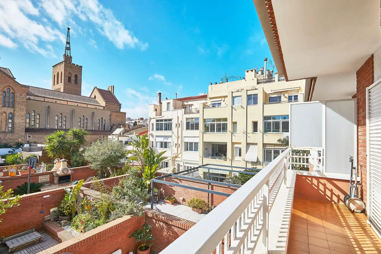 Exterior view of Detached homes for sale in Badalona  with Air Conditioner, Heating and Terrace