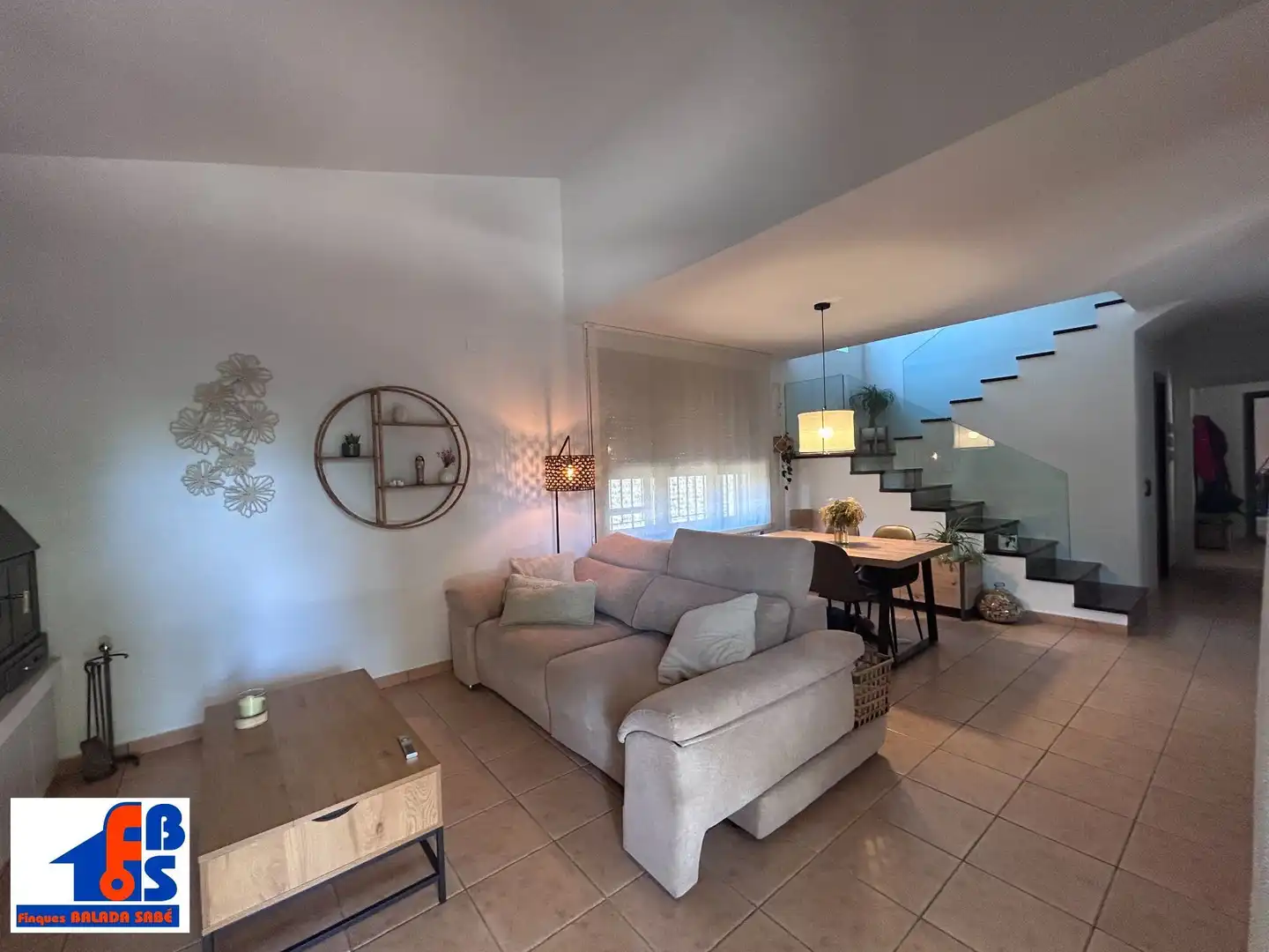Sala de estar de Casa o chalet en venta en Sant Esteve de Palautordera con Aire acondicionado, Calefacción y Jardín privado