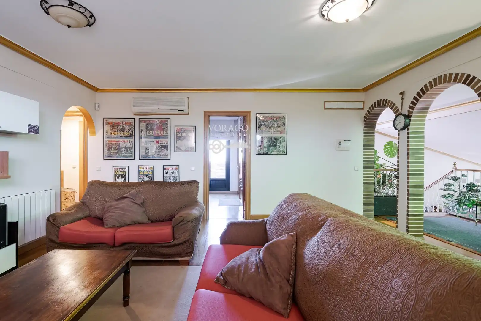 Sala de estar de Casa o chalet en venta en Villanueva de la Torre con Calefacción, Jardín privado y Terraza