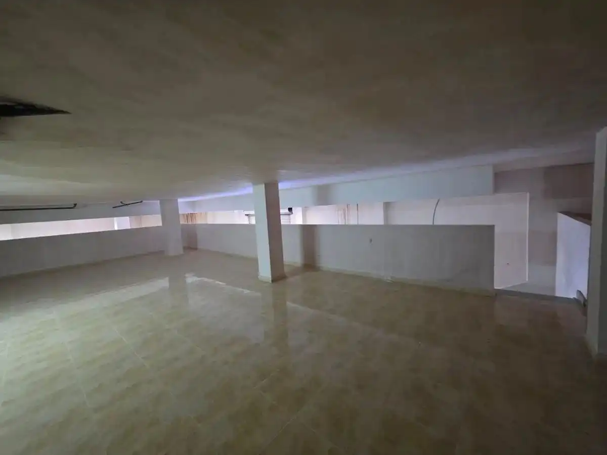 Local comercial de lloguer a Peris Fuentes 16, imagen 4