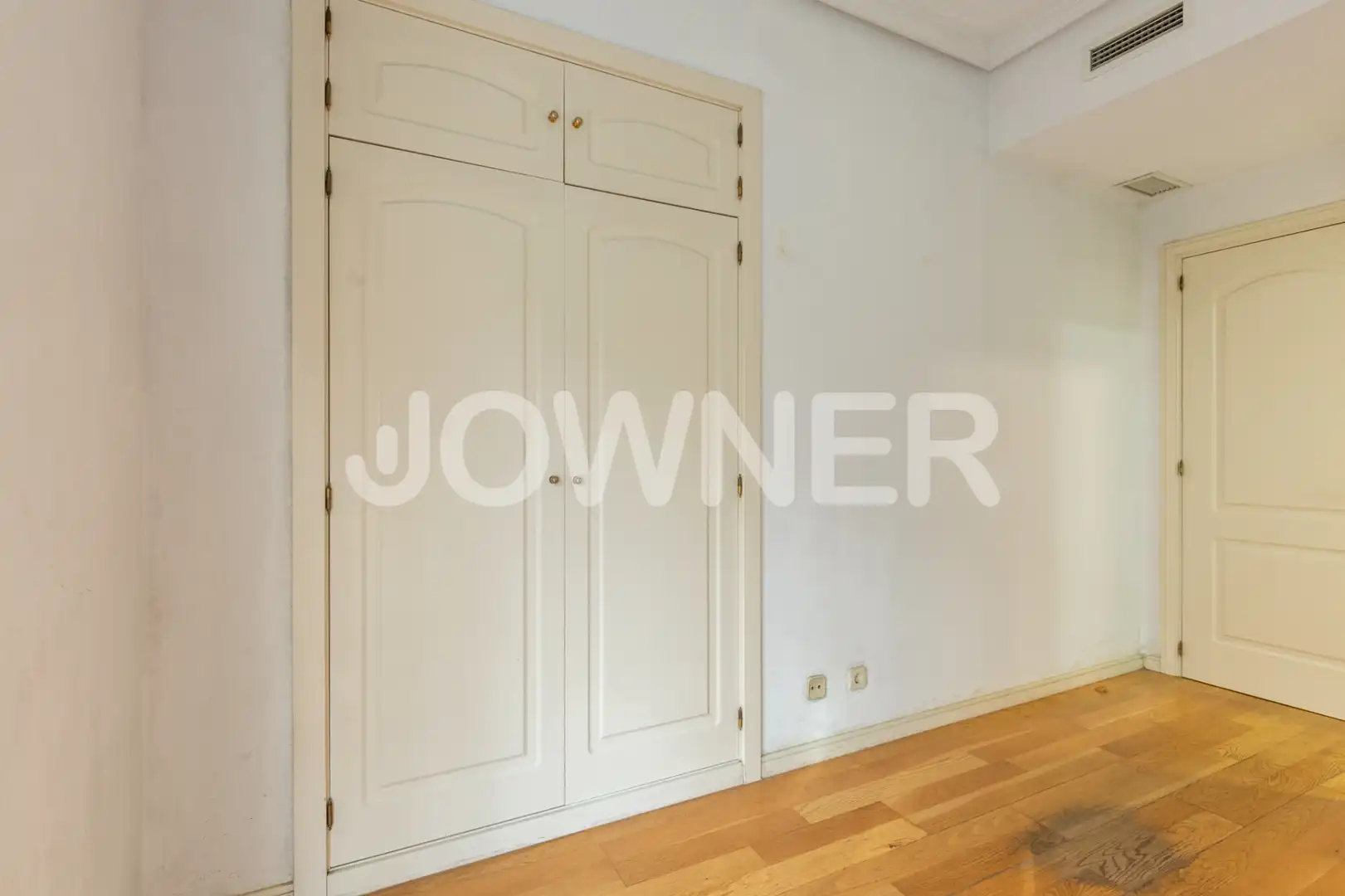 Habitación de Piso en venta en Madrid con Aire acondicionado, Terraza y Horno