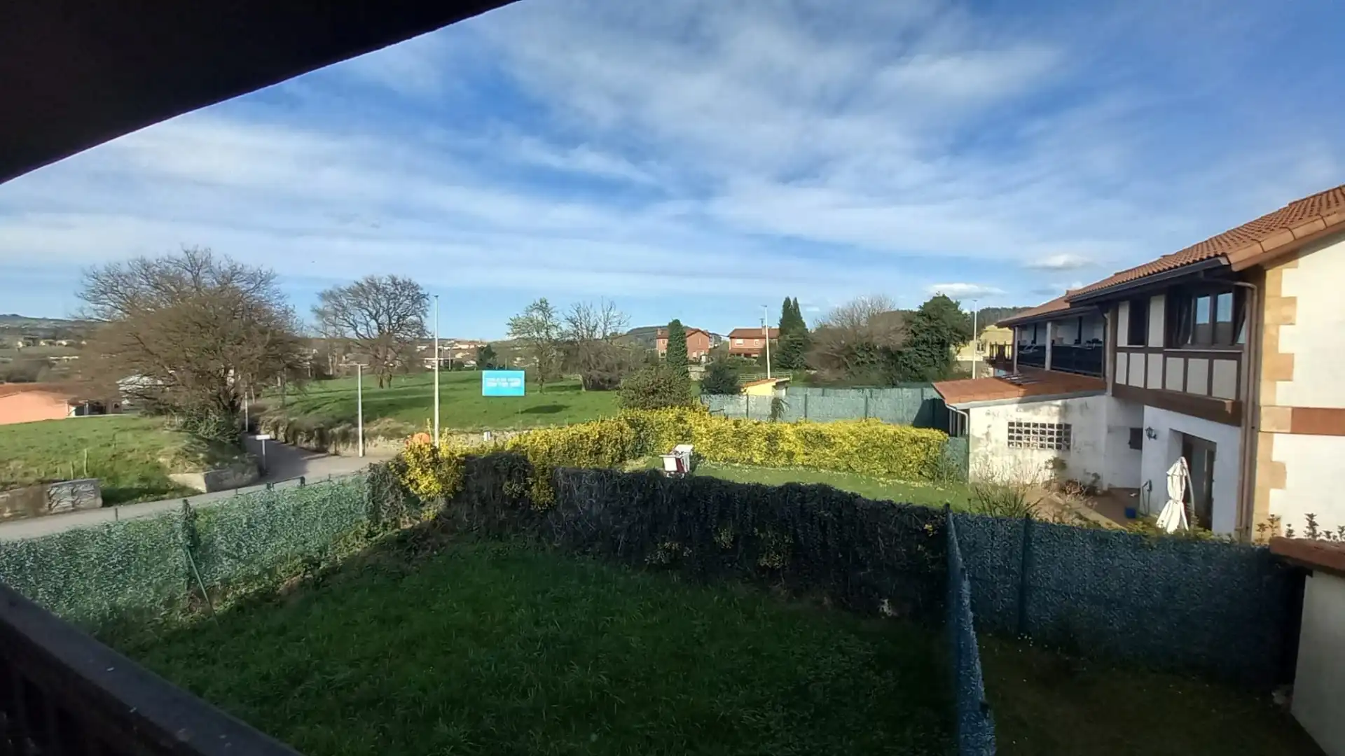 Casa adosada en venda en Reocín amb Calefacció, Jardí privat i Terrassa