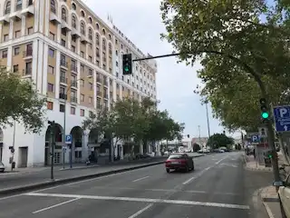 Vista exterior de Apartament de lloguer en Sevilla amb Aire condicionat, Moblat i Forn