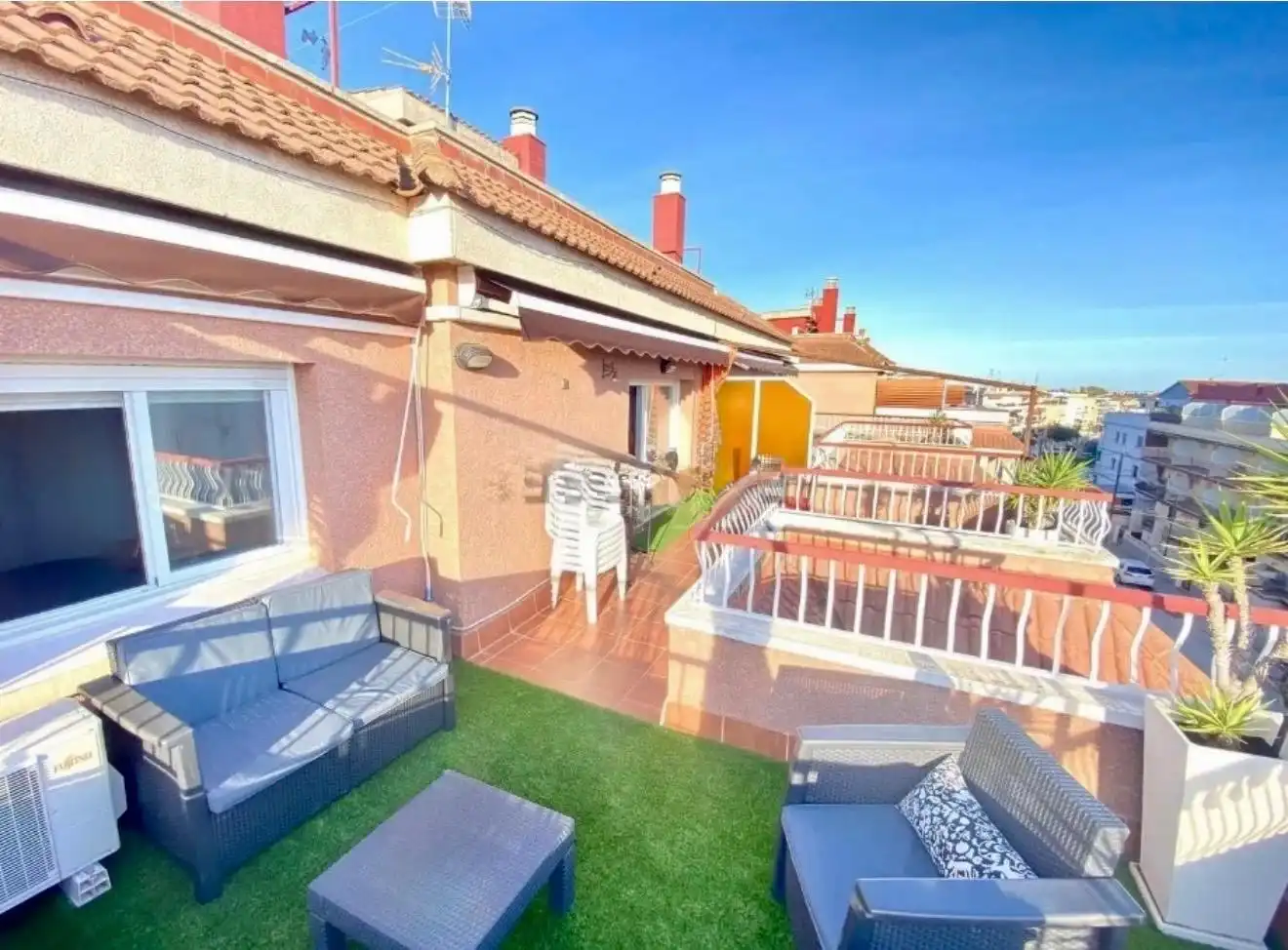Terrace of Attic for sale in Cunit  with Air Conditioner, Parquet flooring and Terrace