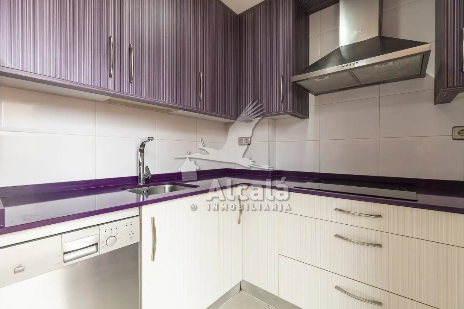 Cocina de Ático en venta en Alcalá de Henares con Aire acondicionado, Calefacción y Terraza