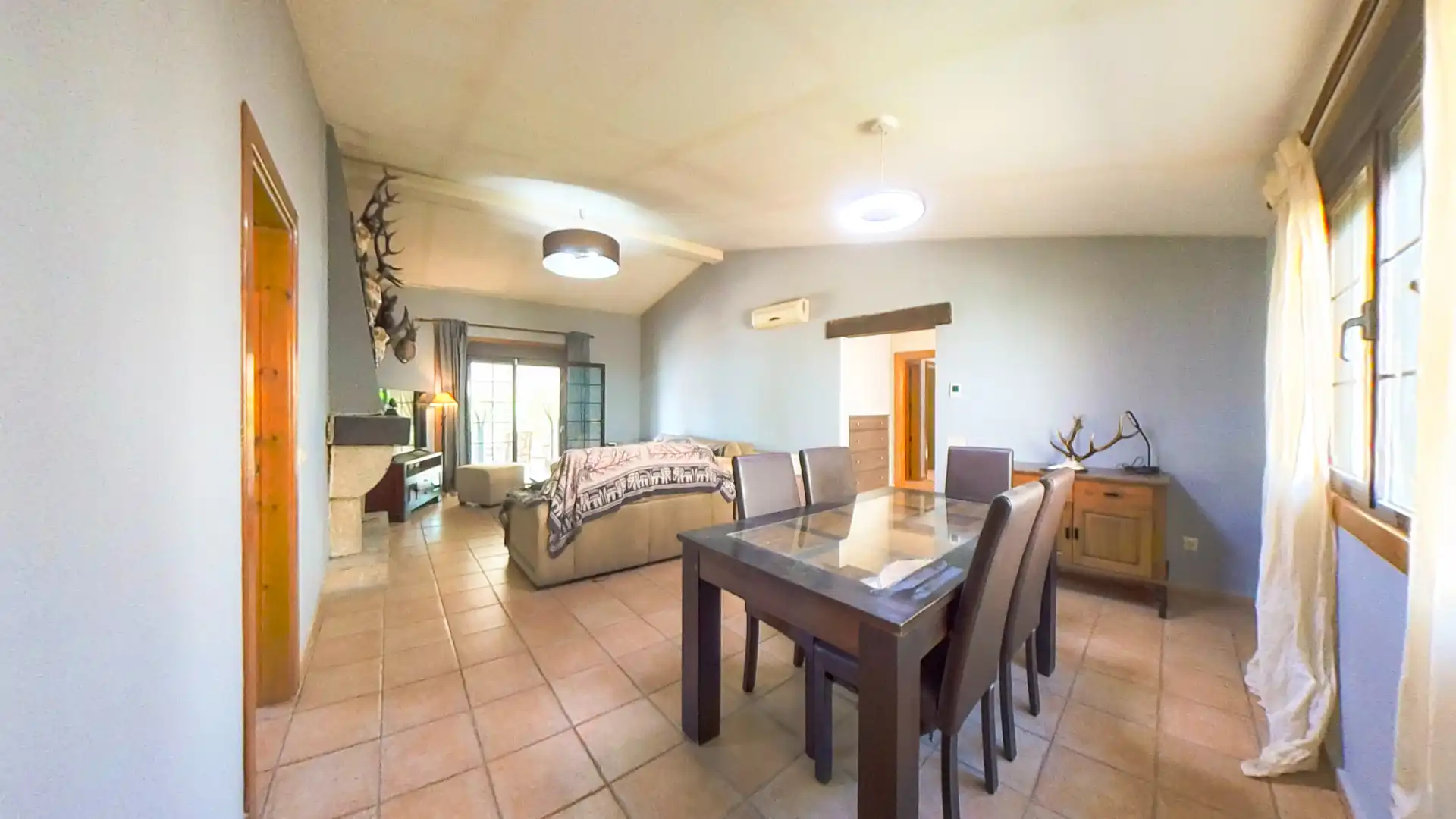 Menjador de Casa o xalet en venda en Galapagar amb Aire condicionat, Jardí privat i Forn