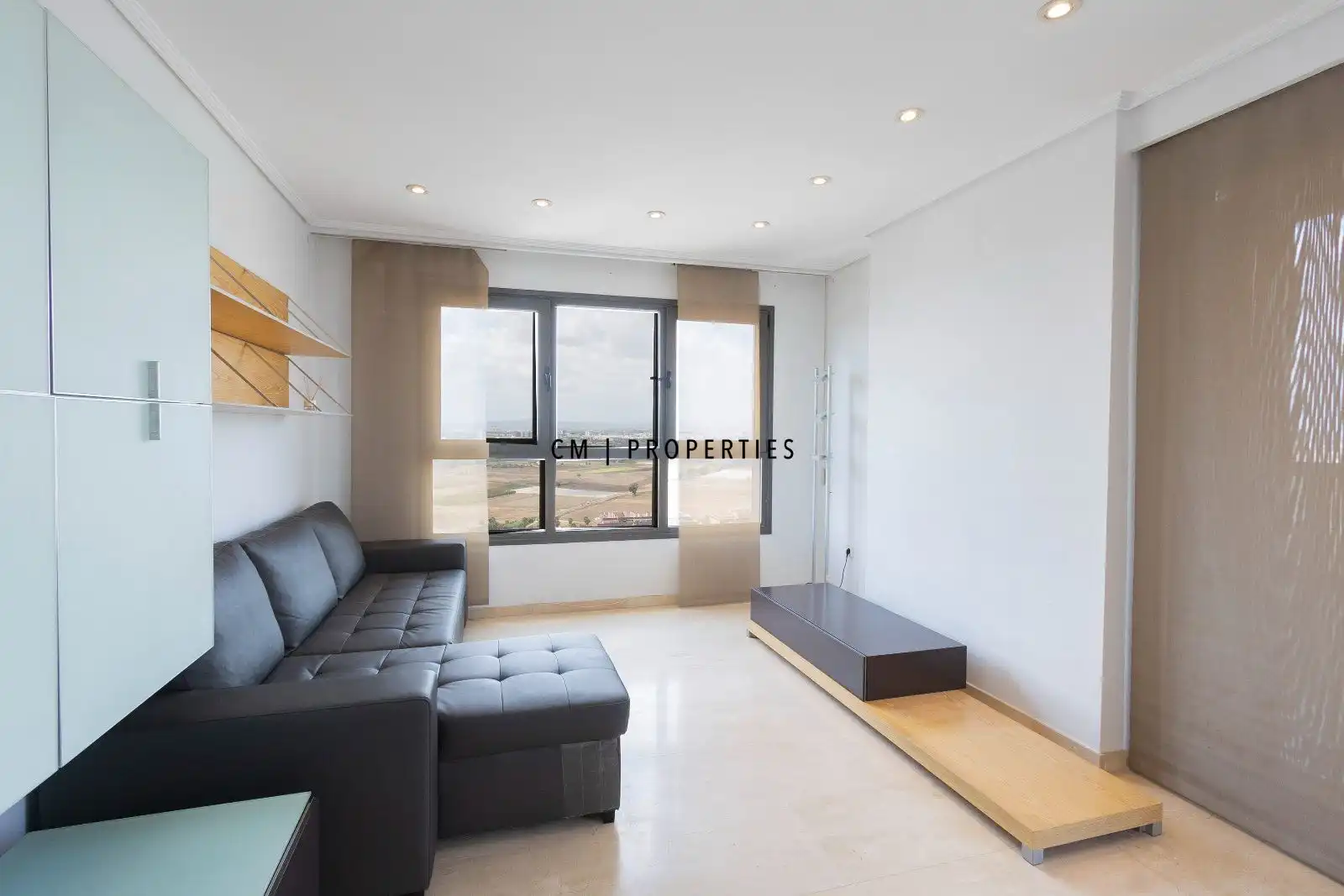 Living room of Flat for rent in Valencia  with Air Conditioner, Heating and Terrace