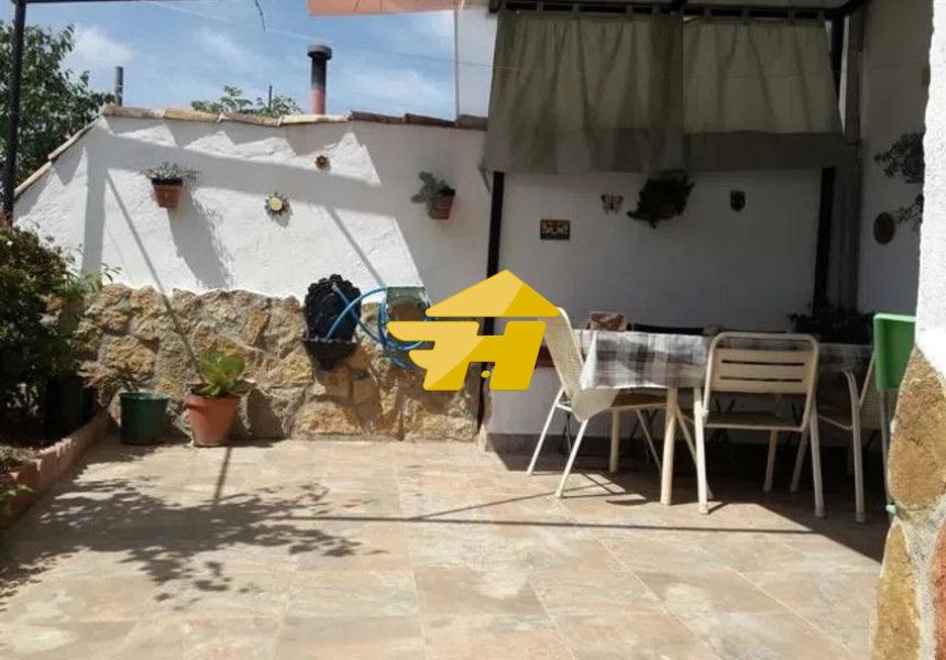 Jardí de Finca rústica en venda en Málaga Capital amb Moblat