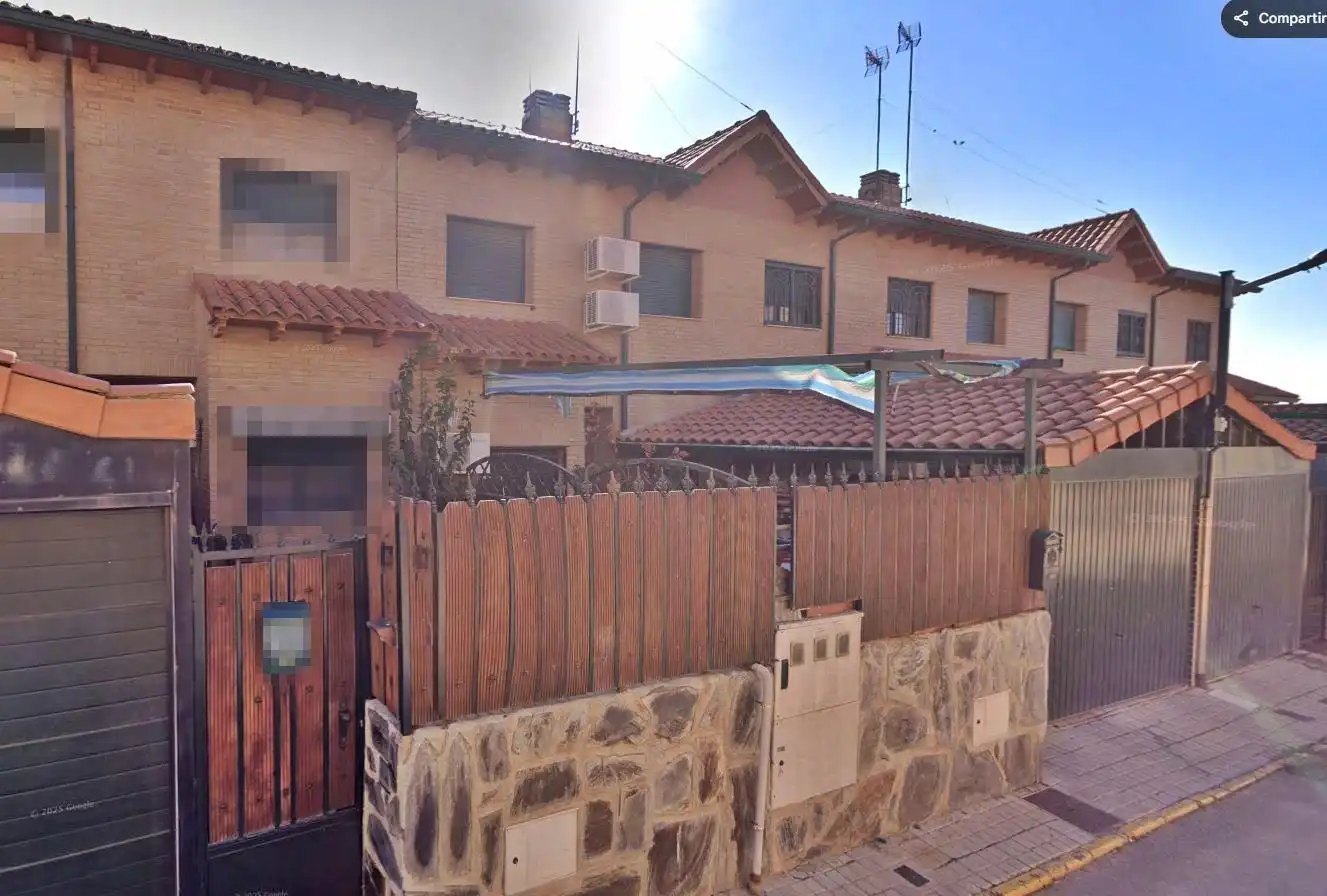 Vista exterior de Casa o xalet en venda en Numancia de la Sagra