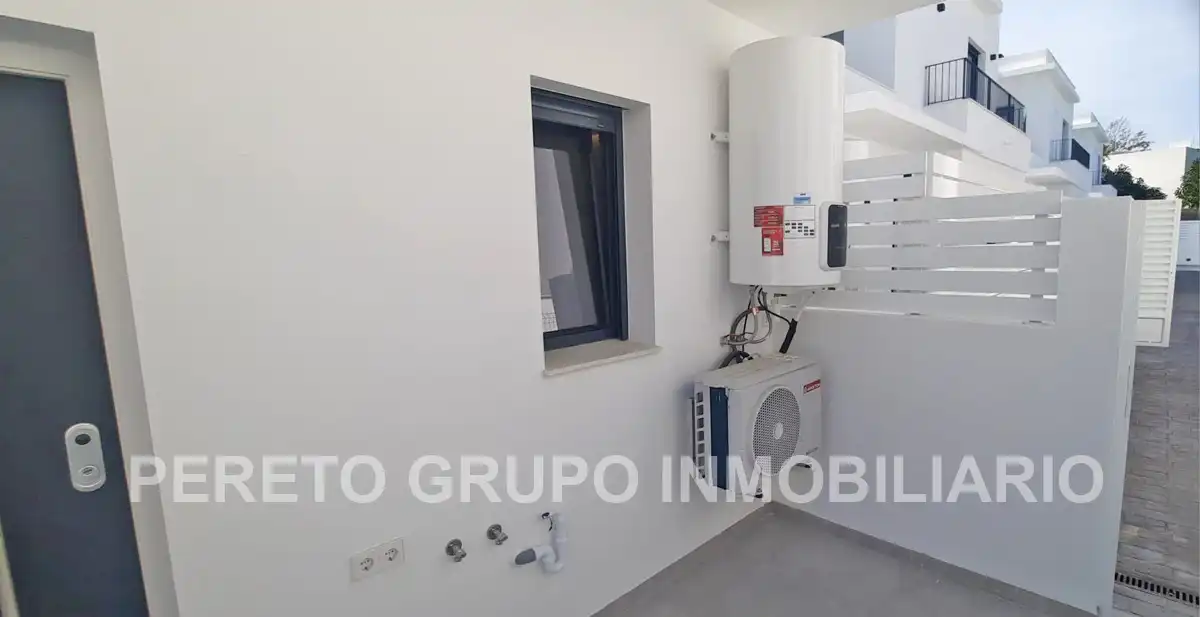 Detached house with pool for sale in El Montgó, imagen 19