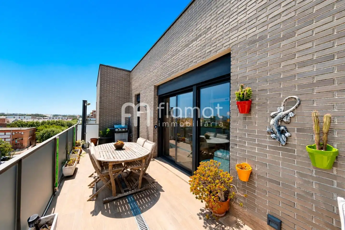 Terraza de Piso en venta en L'Hospitalet de Llobregat con Aire acondicionado, Calefacción y Terraza