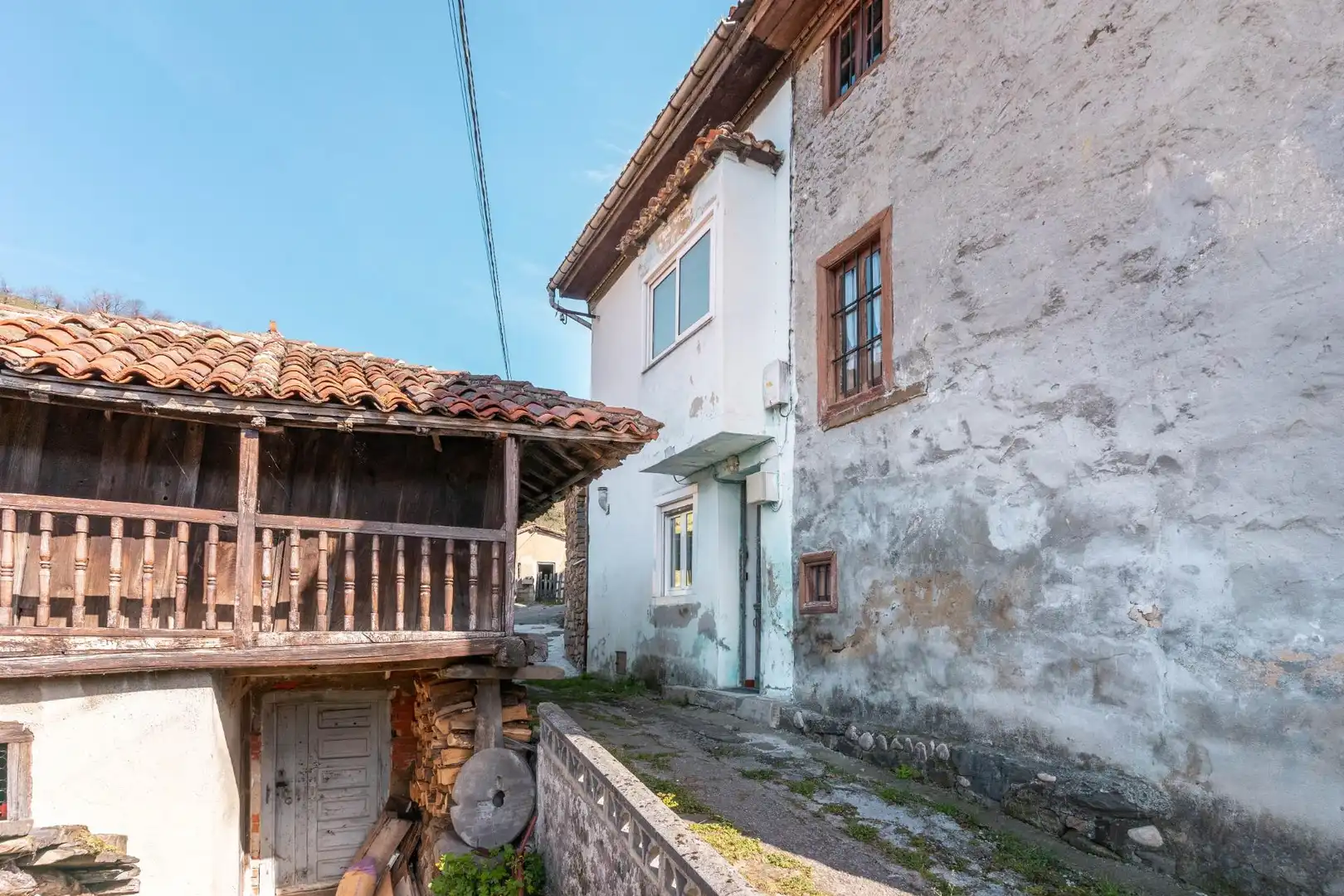 Exterior view of Houses for sale in Aller  with Private garden and Storage room