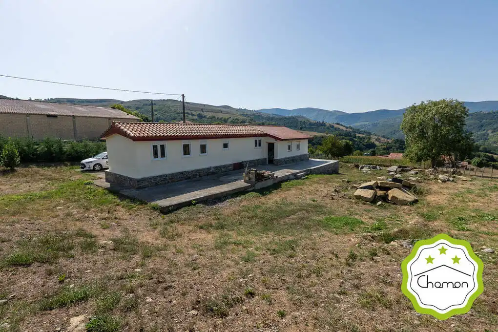 Vista exterior de Pis en venda en Karrantza Harana / Valle de Carranza amb Aire condicionat, Calefacció i Terrassa